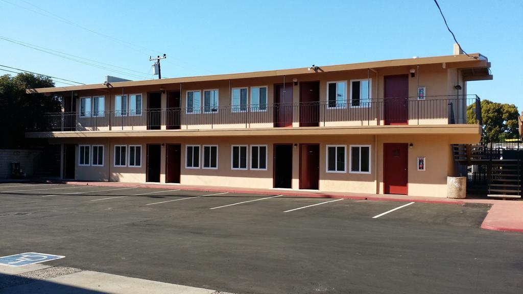 El Dorado Motel Salinas Extérieur photo