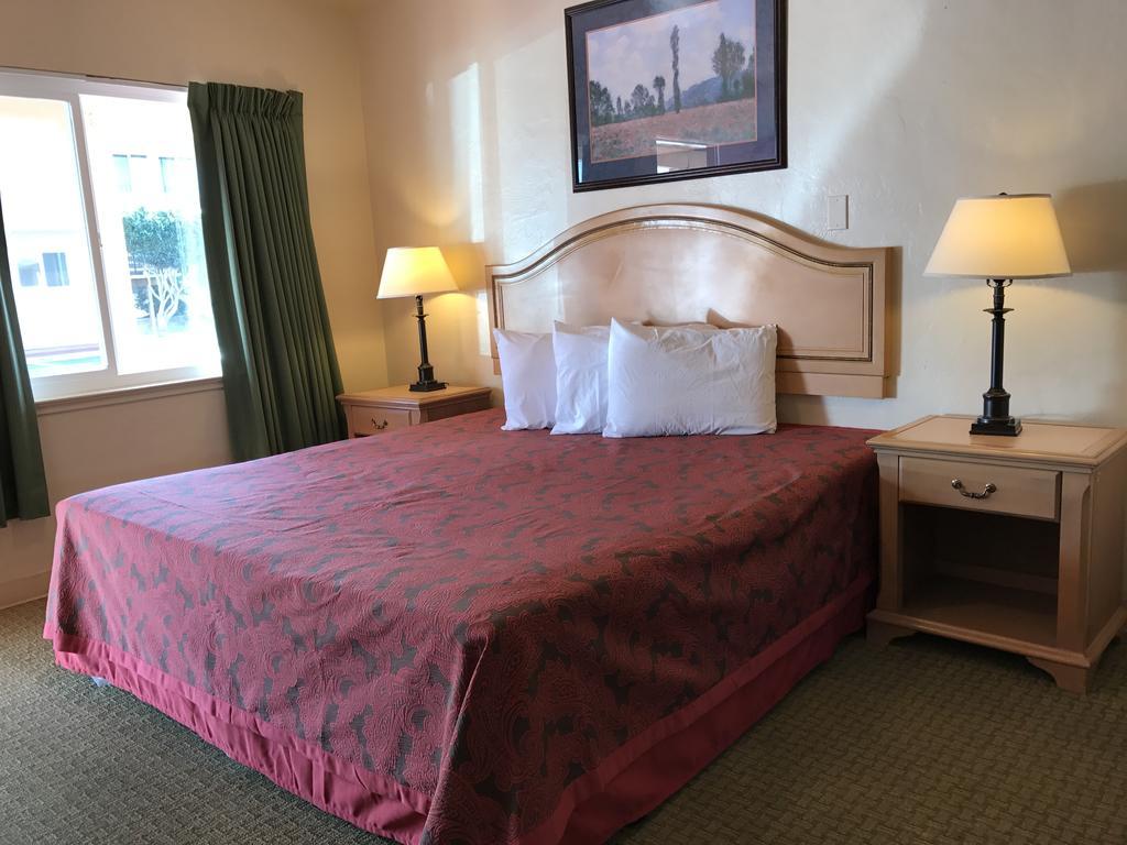El Dorado Motel Salinas Extérieur photo